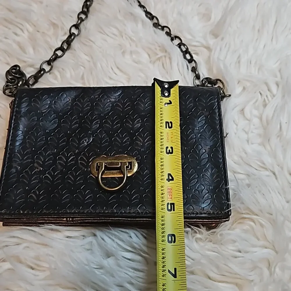 Braciano Black Boho Leaf Print Small Crossbody Purse